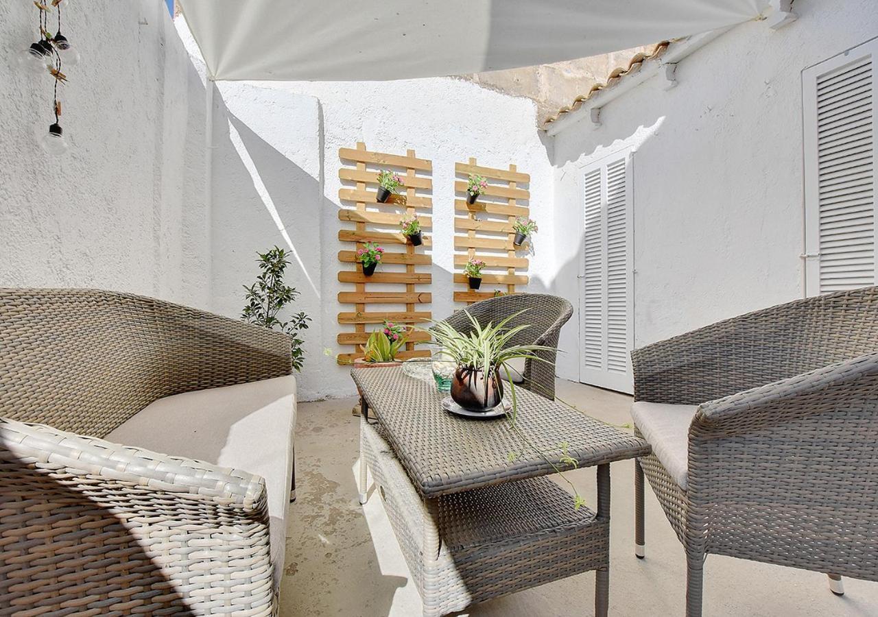 Alvaro Oliver House